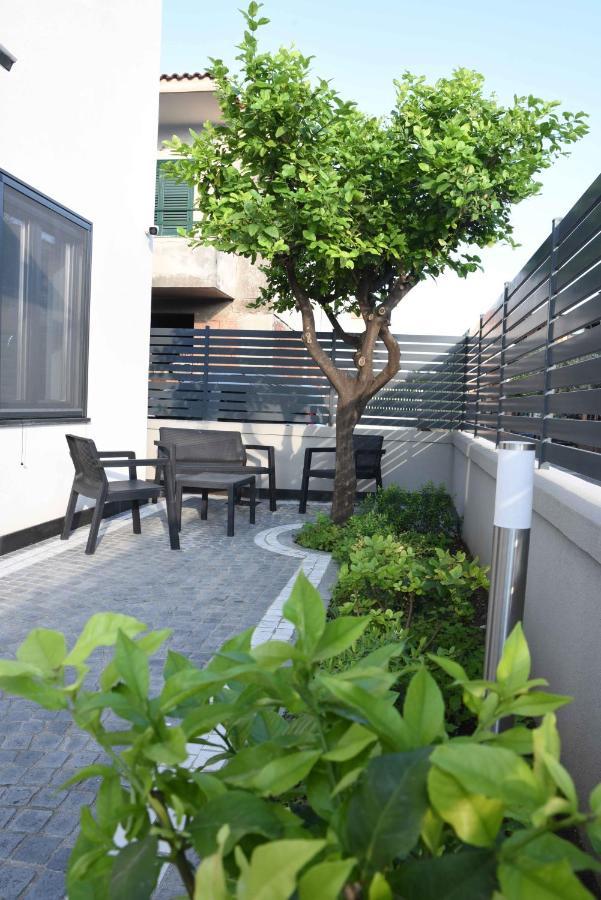Studio Apartment Angelo - Free Private Parking Sarno Exterior foto